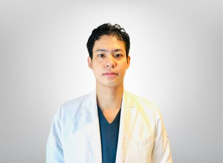 山本　將史　医師